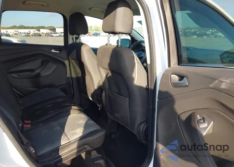 2017 Ford Escape Se z USA, uszkodzony, nr VIN 1FMCU0GD6HUC43564